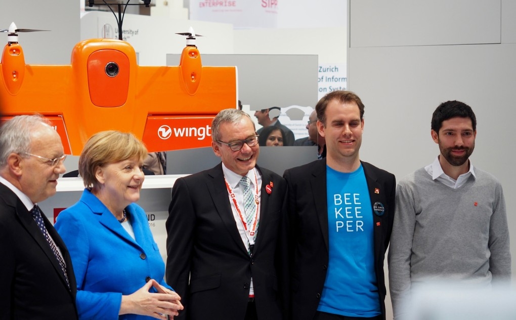 Cebit: Startups mit Angela Merkel